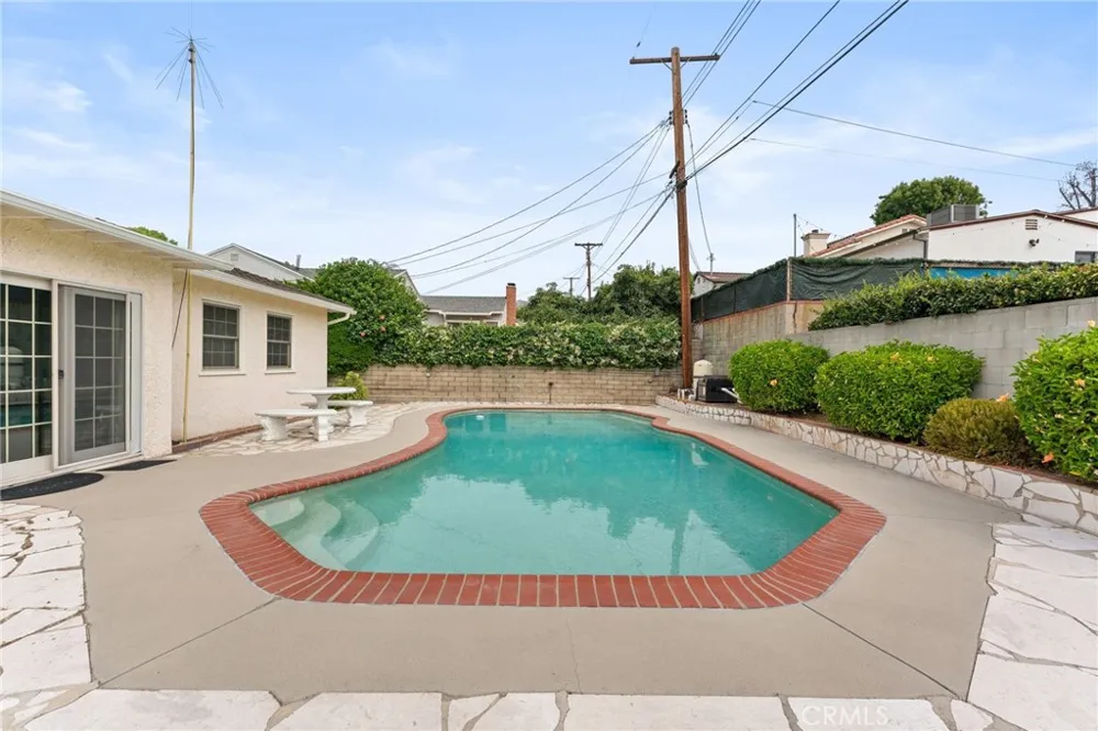 2812 Jolley Burbank, CA 91504