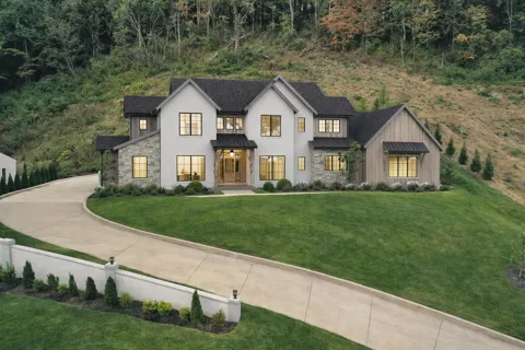 1059 Stockett Drive