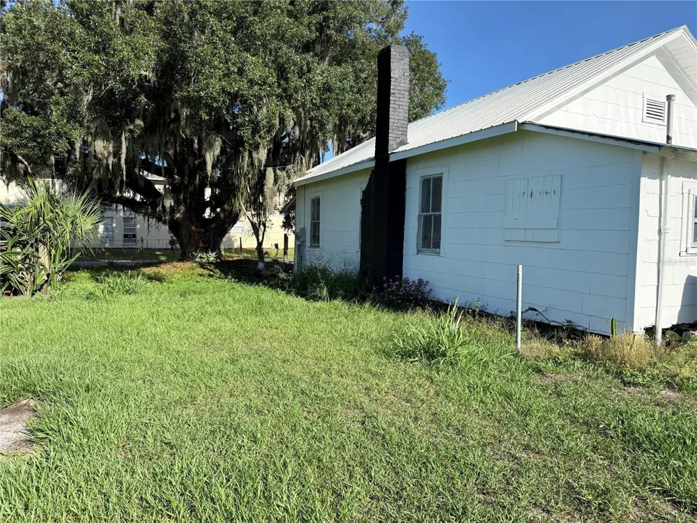 1015 MAKOWSKI ROAD Wauchula, FL 33873