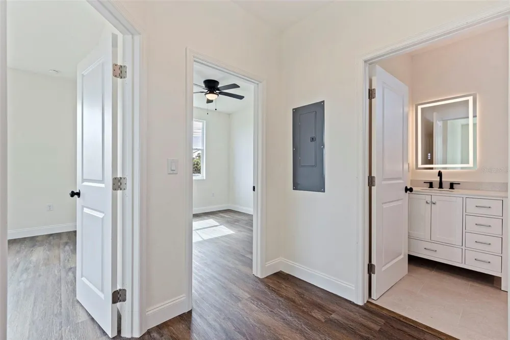 802 18TH STREET S St Petersburg, FL 33712