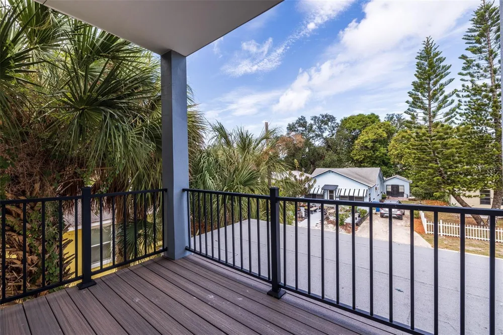 802 18TH STREET S St Petersburg, FL 33712