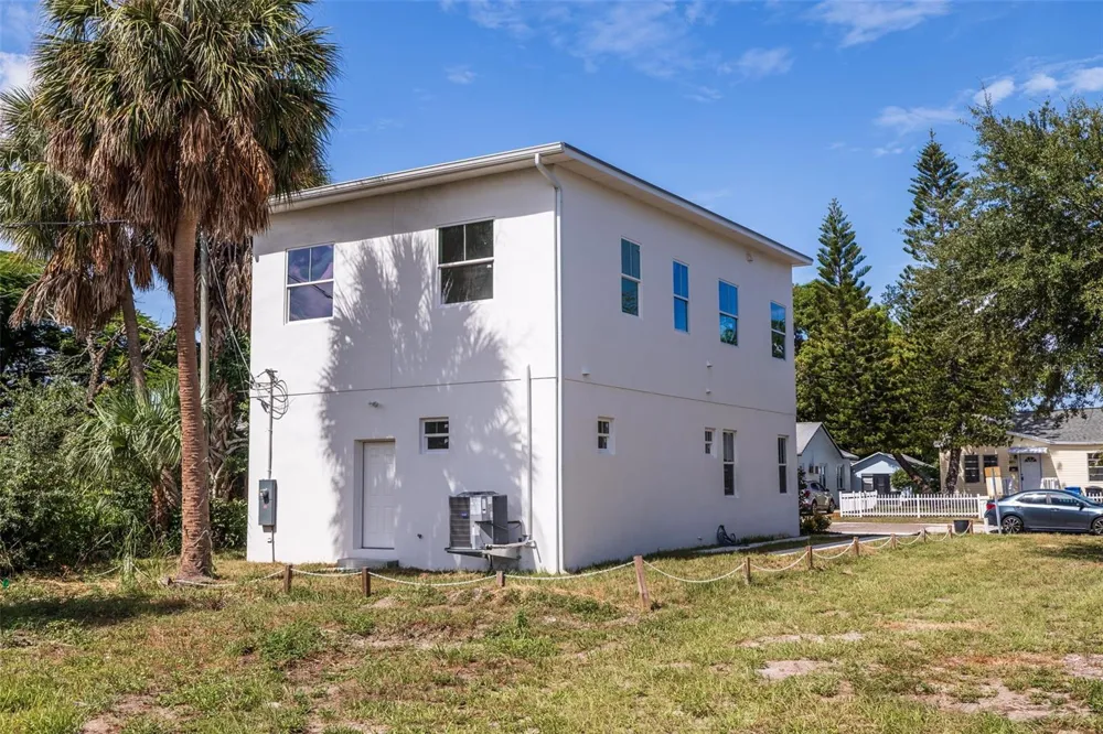 802 18TH STREET S St Petersburg, FL 33712