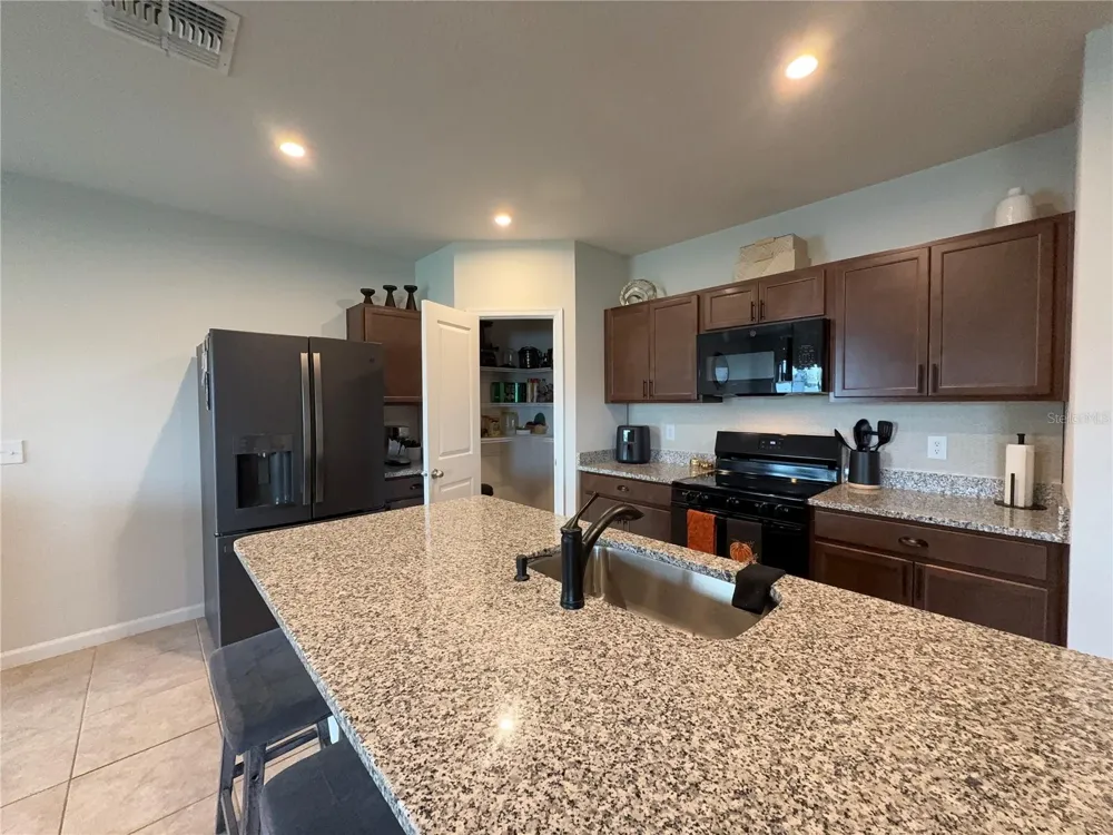 1169 LEXINGTON LANE Haines City, FL 33844