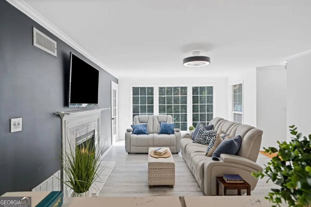 709 Berkeley Woods DR Duluth, GA 30096
