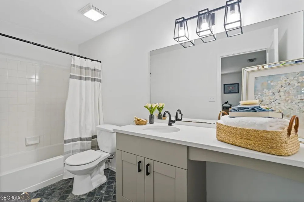 709 Berkeley Woods DR Duluth, GA 30096