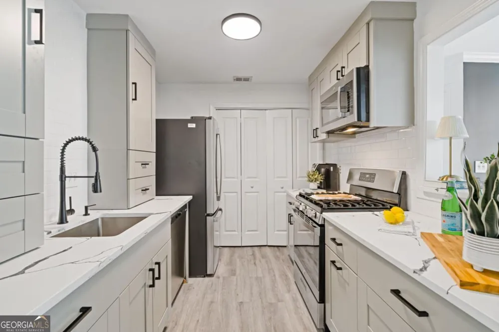 709 Berkeley Woods DR Duluth, GA 30096