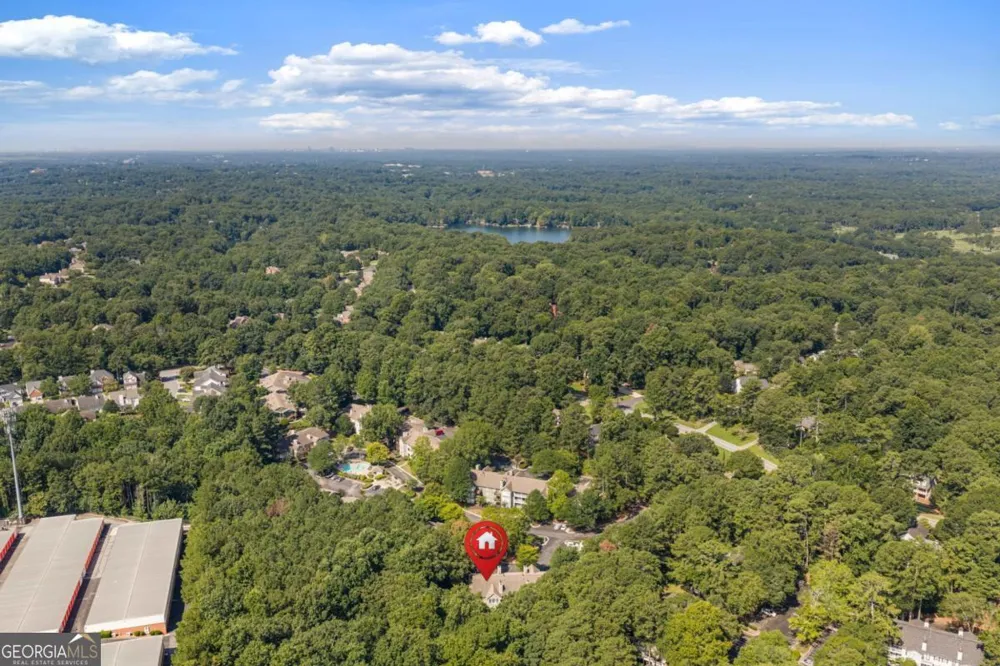 709 Berkeley Woods DR Duluth, GA 30096