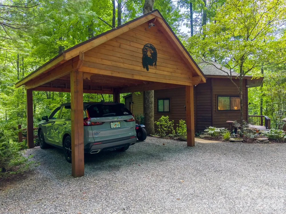 204 Mountain Laurel Drive Bryson City, NC 28713