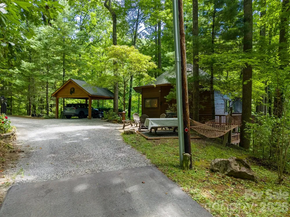 204 Mountain Laurel Drive Bryson City, NC 28713