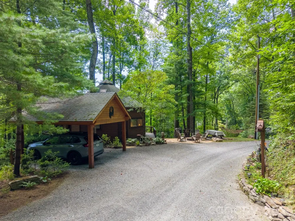 204 Mountain Laurel Drive Bryson City, NC 28713