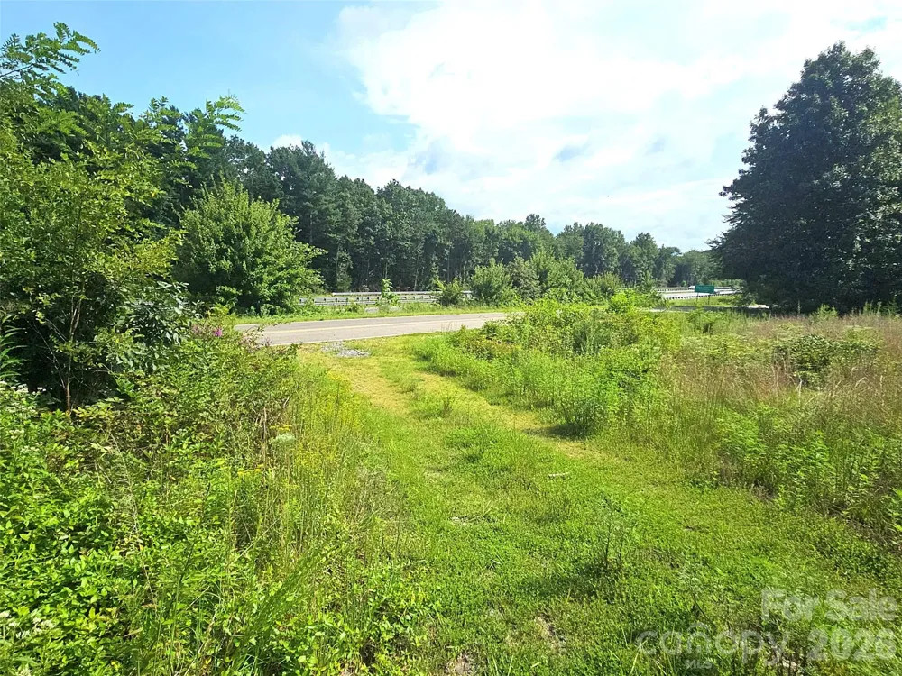 522 Buckeye Access Road Swannanoa, NC 28778
