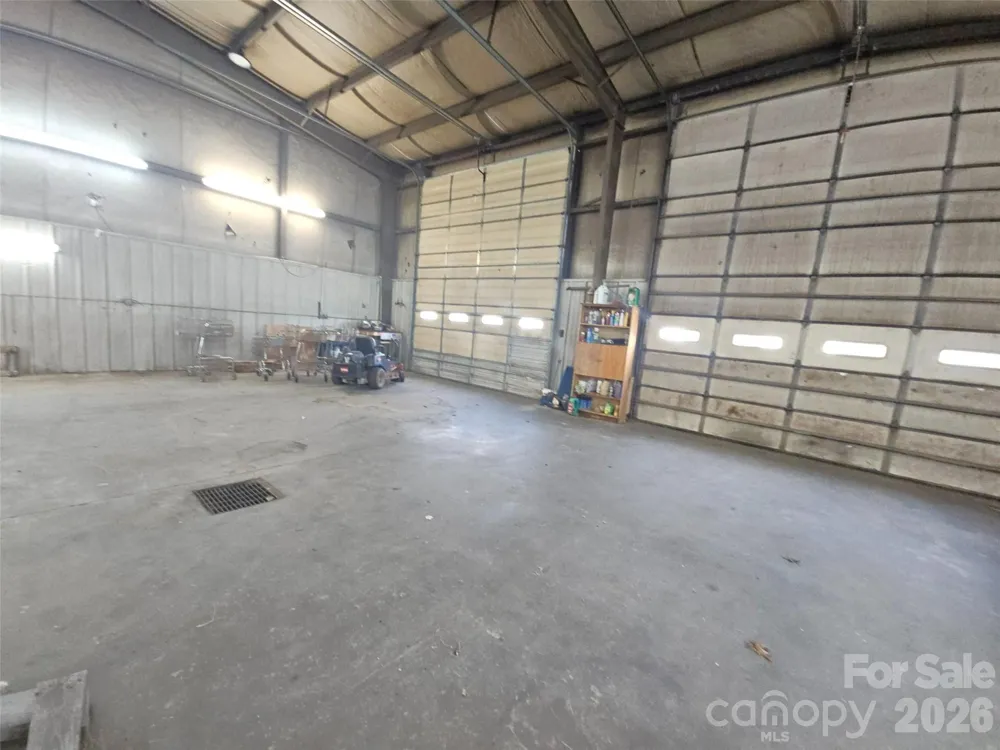 522 Buckeye Access Road Swannanoa, NC 28778