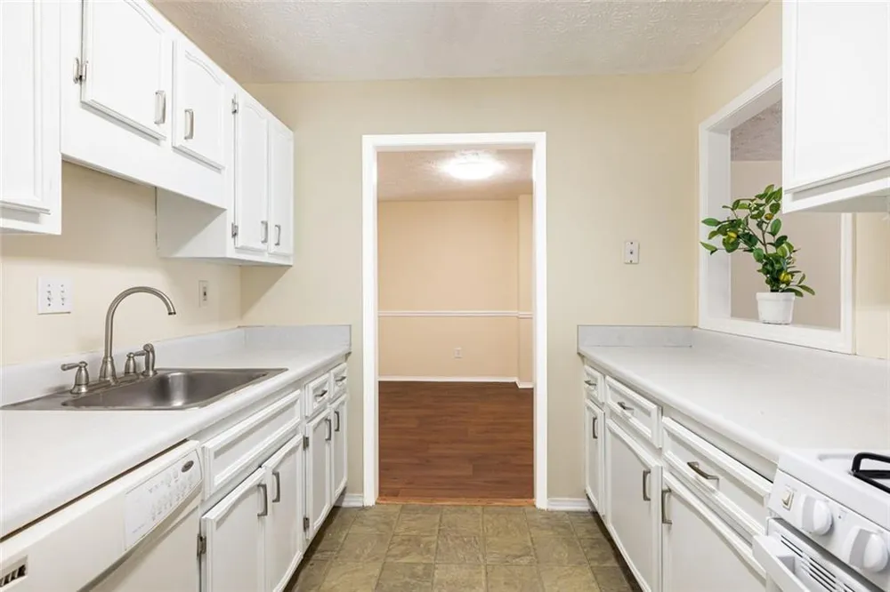 910 Augusta Drive SE Marietta, GA 30067