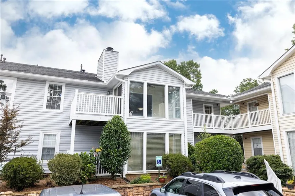 910 Augusta Drive SE Marietta, GA 30067