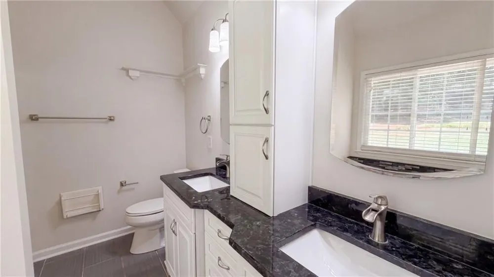 567 Deadwood Trail Locust Grove, GA 30248