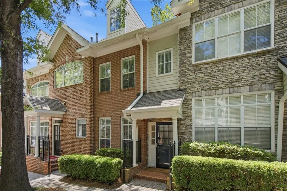1147 Glenridge Place NE Atlanta, GA 30342