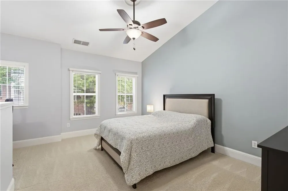 1147 Glenridge Place NE Atlanta, GA 30342