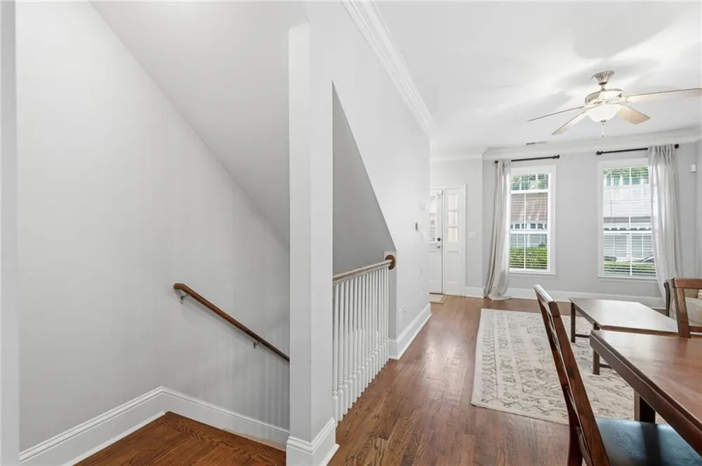 1147 Glenridge Place NE Atlanta, GA 30342