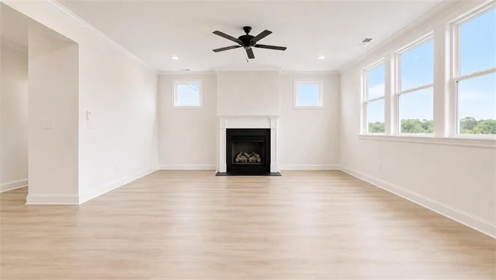 418 Grand Wehunt Drive Hoschton, GA 30548