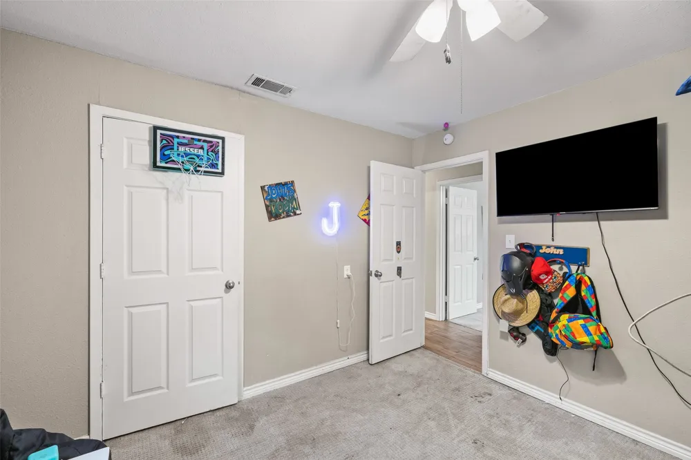 2015 Roberts Drive Granbury, TX 76048