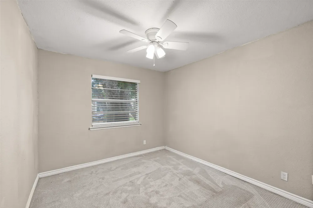 2015 Roberts Drive Granbury, TX 76048