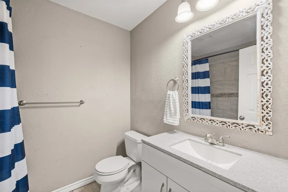 2015 Roberts Drive Granbury, TX 76048