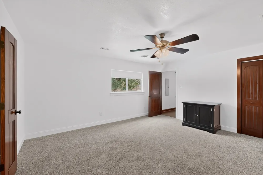 1880 Houston Road Burleson, TX 76028