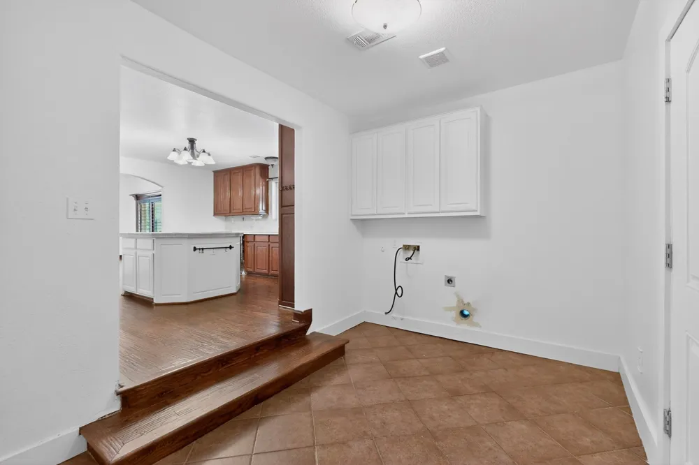 1880 Houston Road Burleson, TX 76028