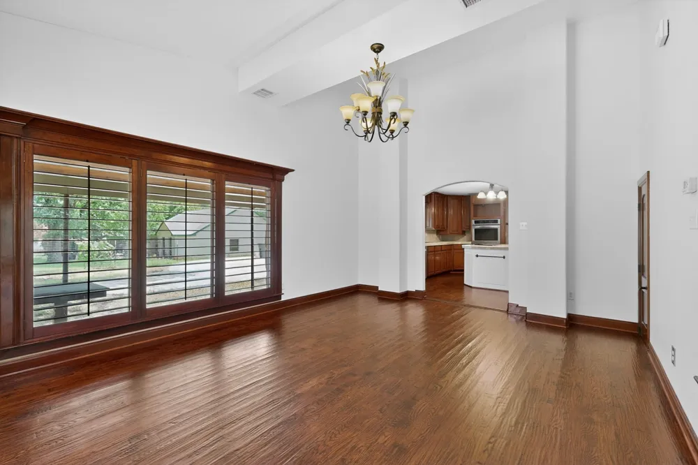 1880 Houston Road Burleson, TX 76028