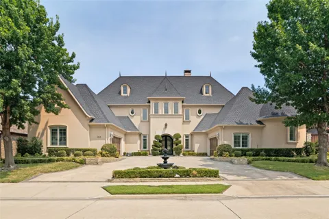 1634 Torrey Pines Lane