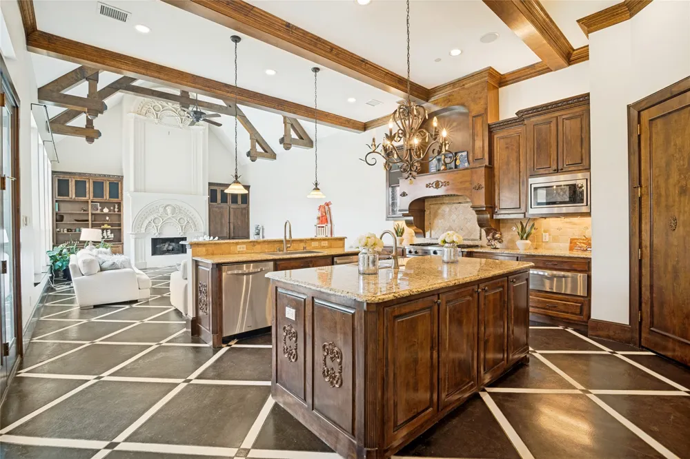 1634 Torrey Pines Lane Frisco, TX 75034