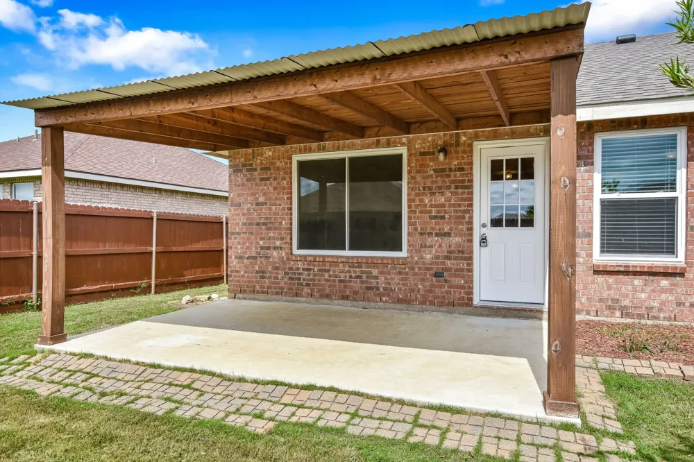 116 Pintail Lane Sanger, TX 76266