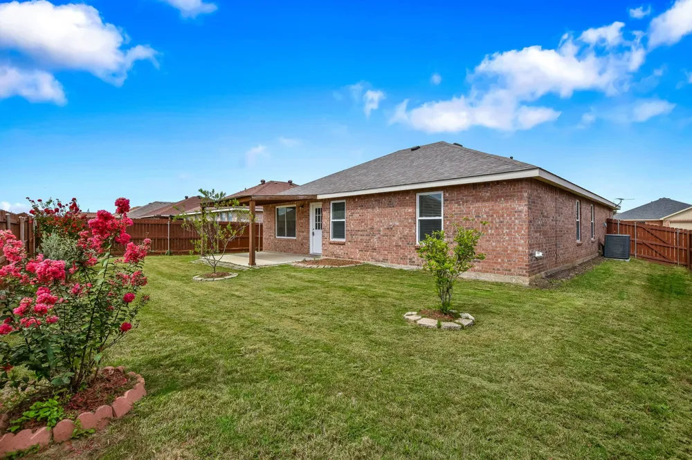 116 Pintail Lane Sanger, TX 76266