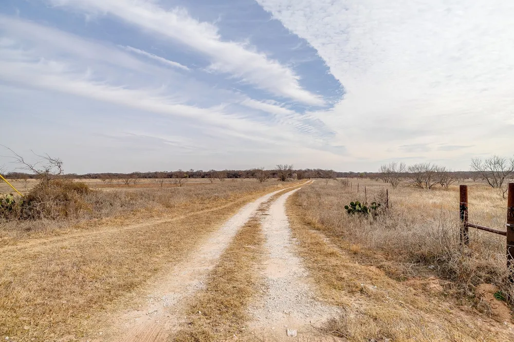 COUNTY RD 1340 Chico, TX 76431
