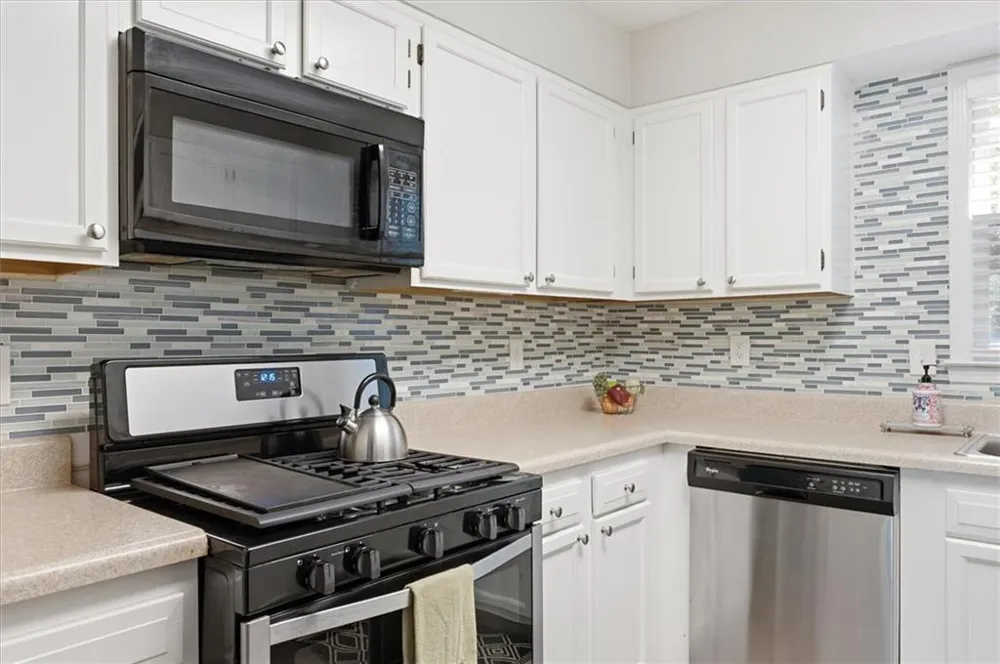 651 Stratford Green Way Avondale Estates, GA 30002