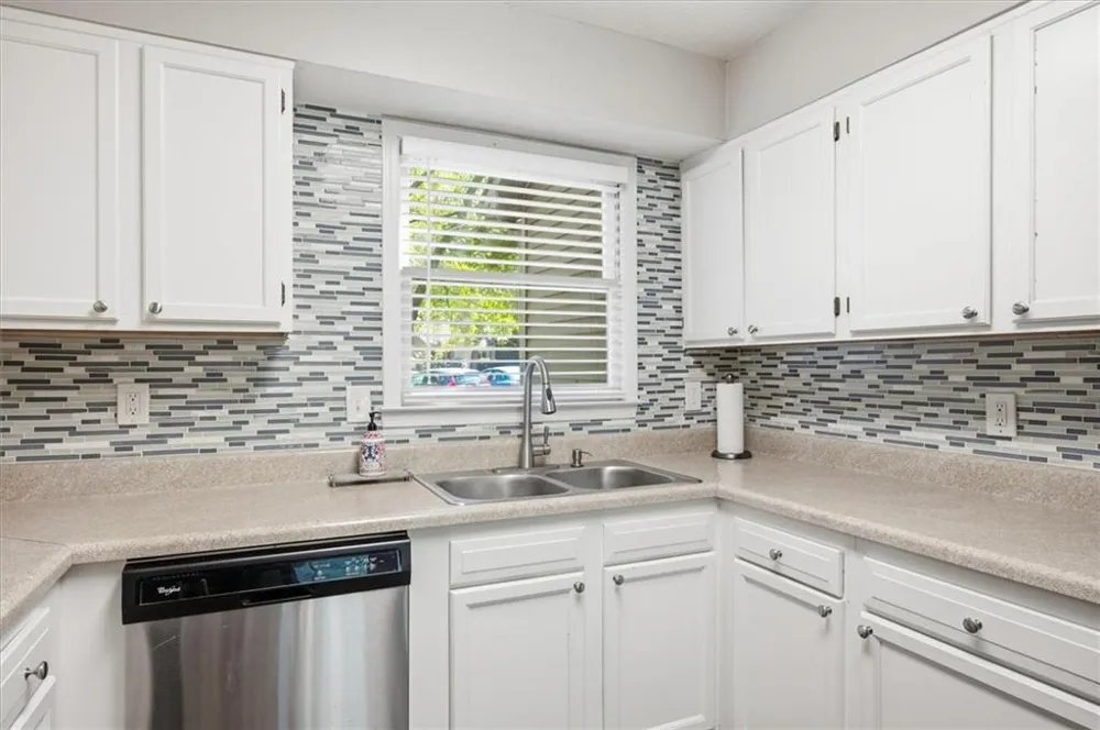 651 Stratford Green Way Avondale Estates, GA 30002