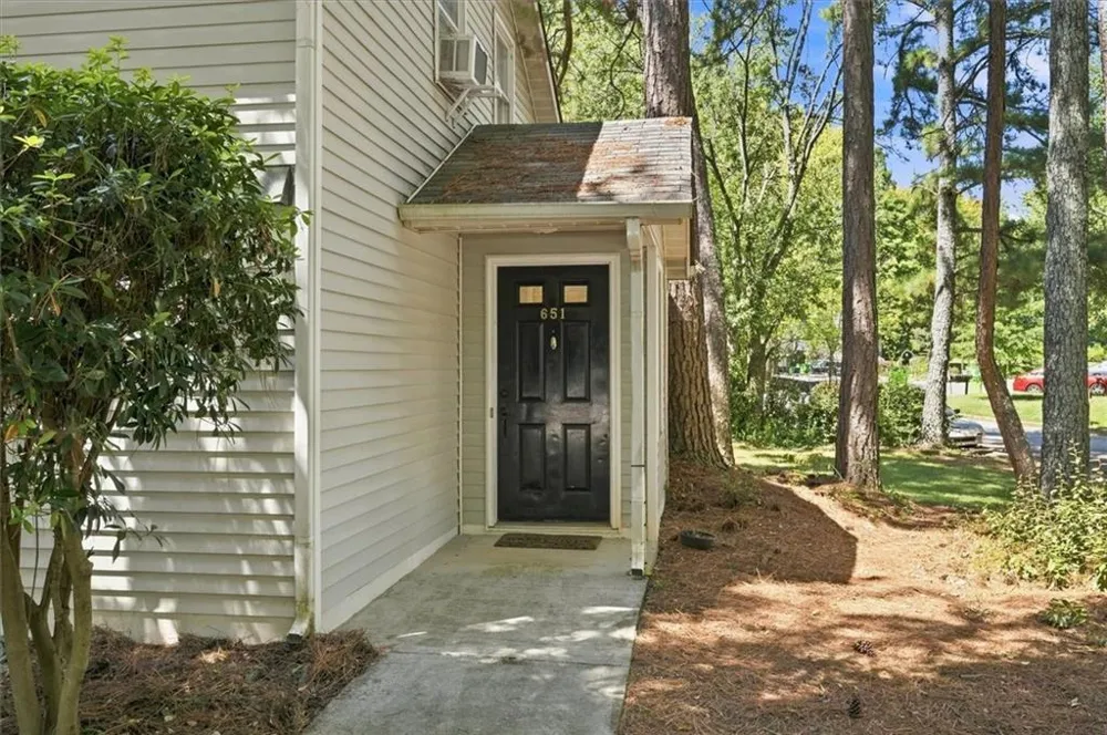 651 Stratford Green Way Avondale Estates, GA 30002