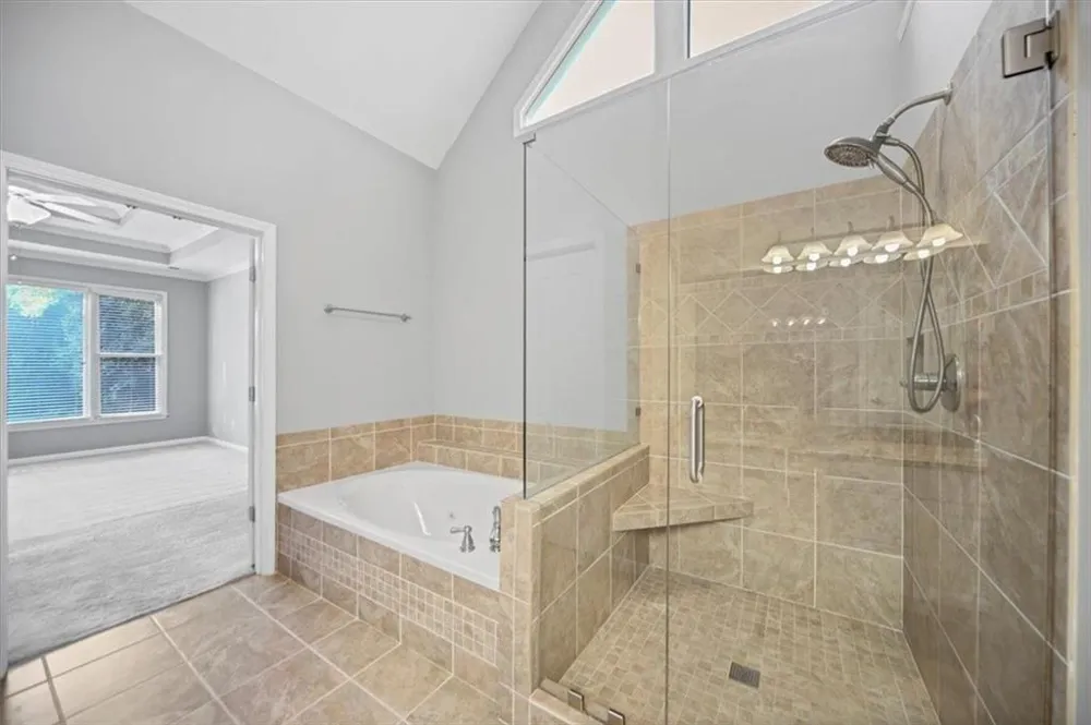 182 Fairway View Crossing Acworth, GA 30101
