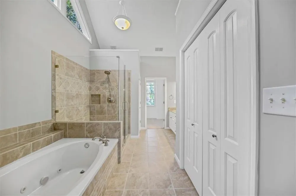 182 Fairway View Crossing Acworth, GA 30101