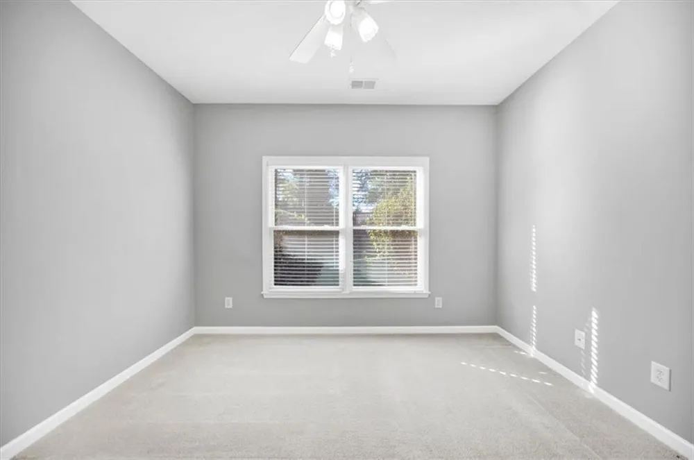 182 Fairway View Crossing Acworth, GA 30101
