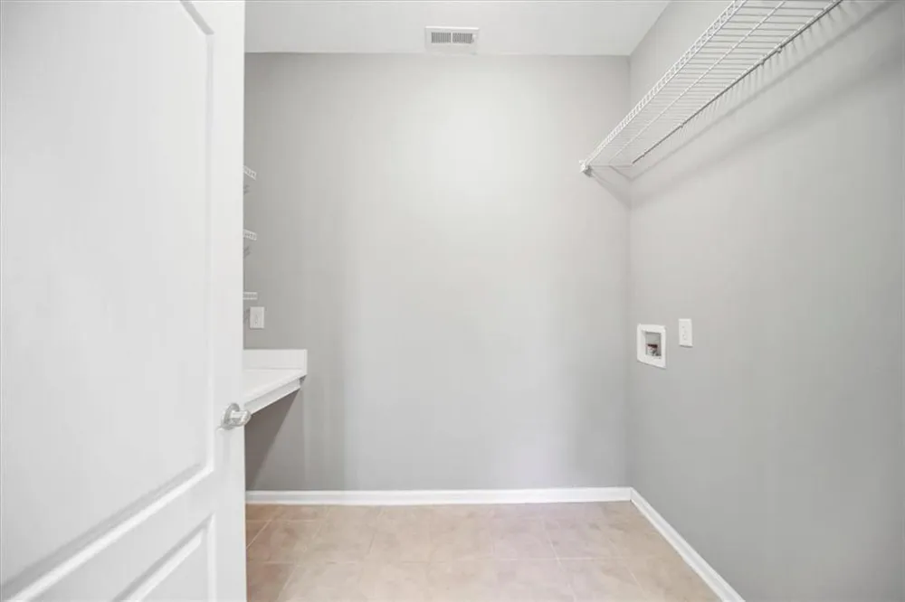 182 Fairway View Crossing Acworth, GA 30101