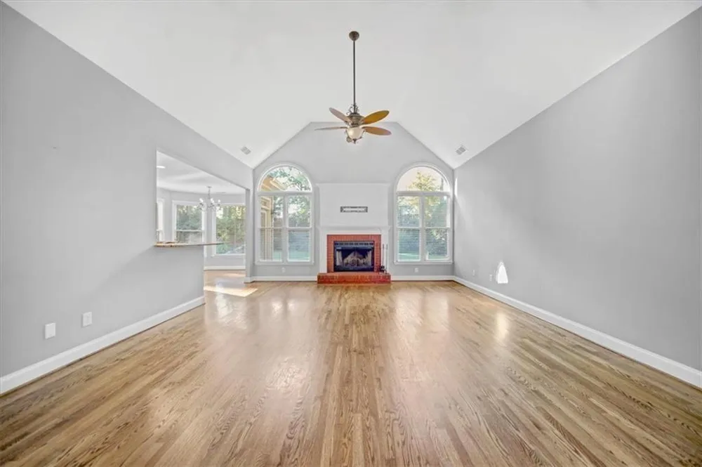 182 Fairway View Crossing Acworth, GA 30101