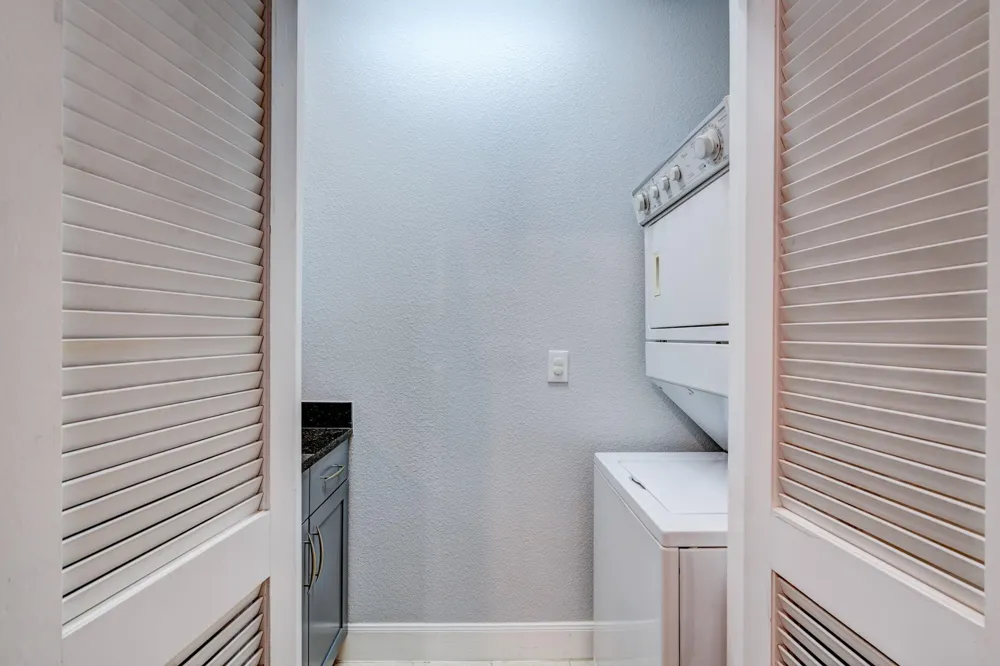 2299 Lone Star Drive #108 Sugar Land, TX 77479