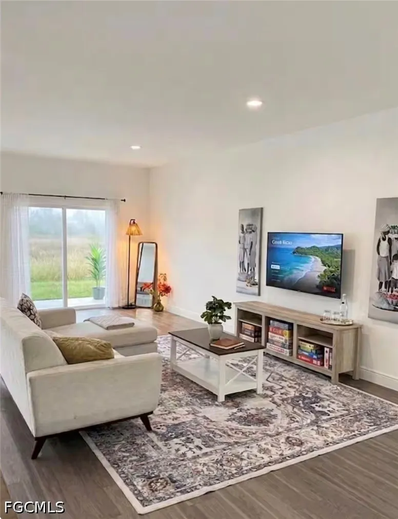 Sherwood Circle Labelle, FL 33935