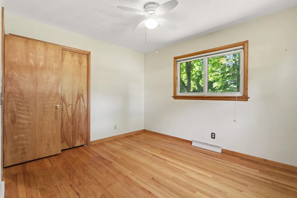 340 W Railroad Street Centreville, MI 49032