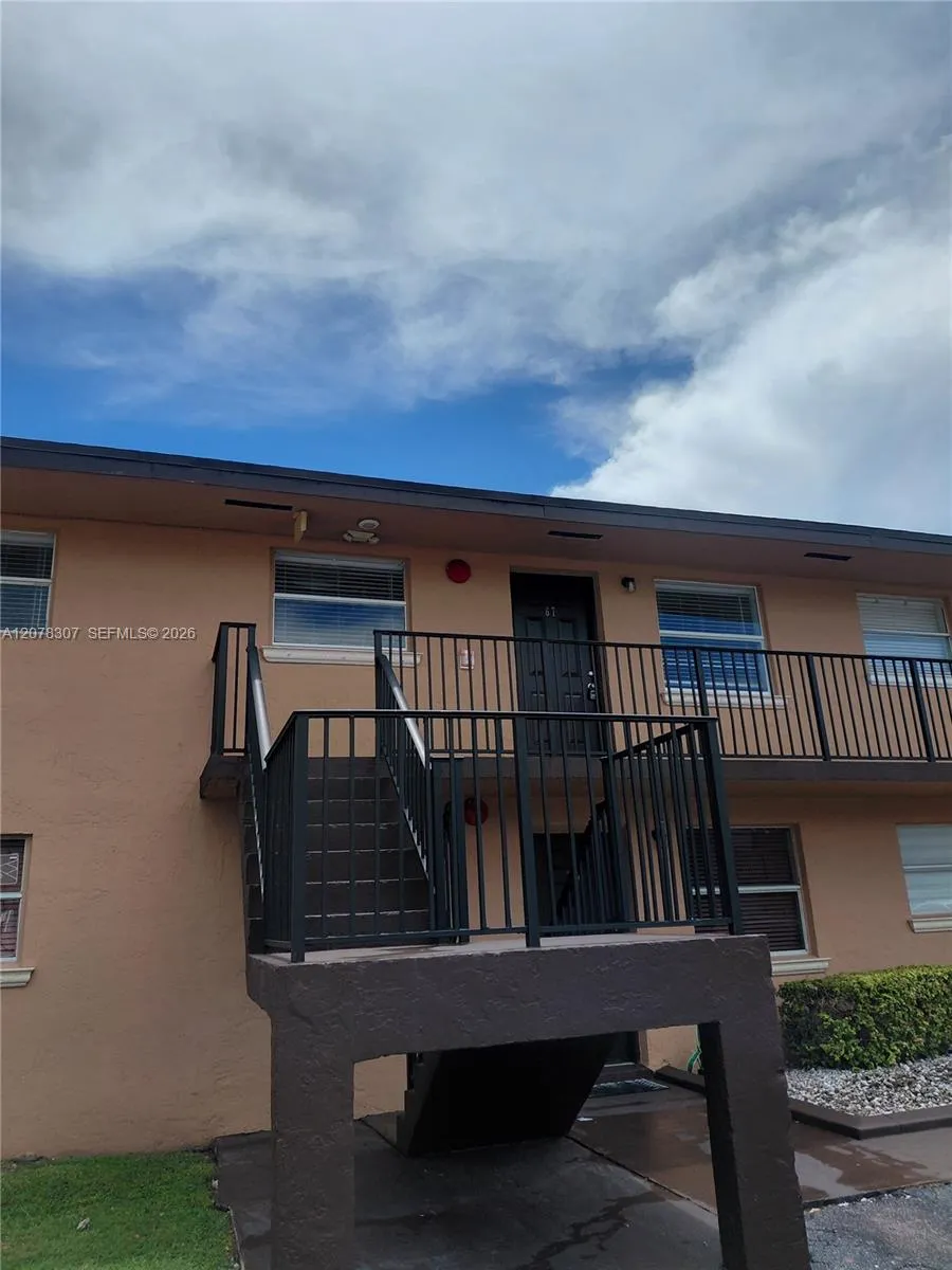 5461 W 24th Ave #67 Hialeah, FL 33016