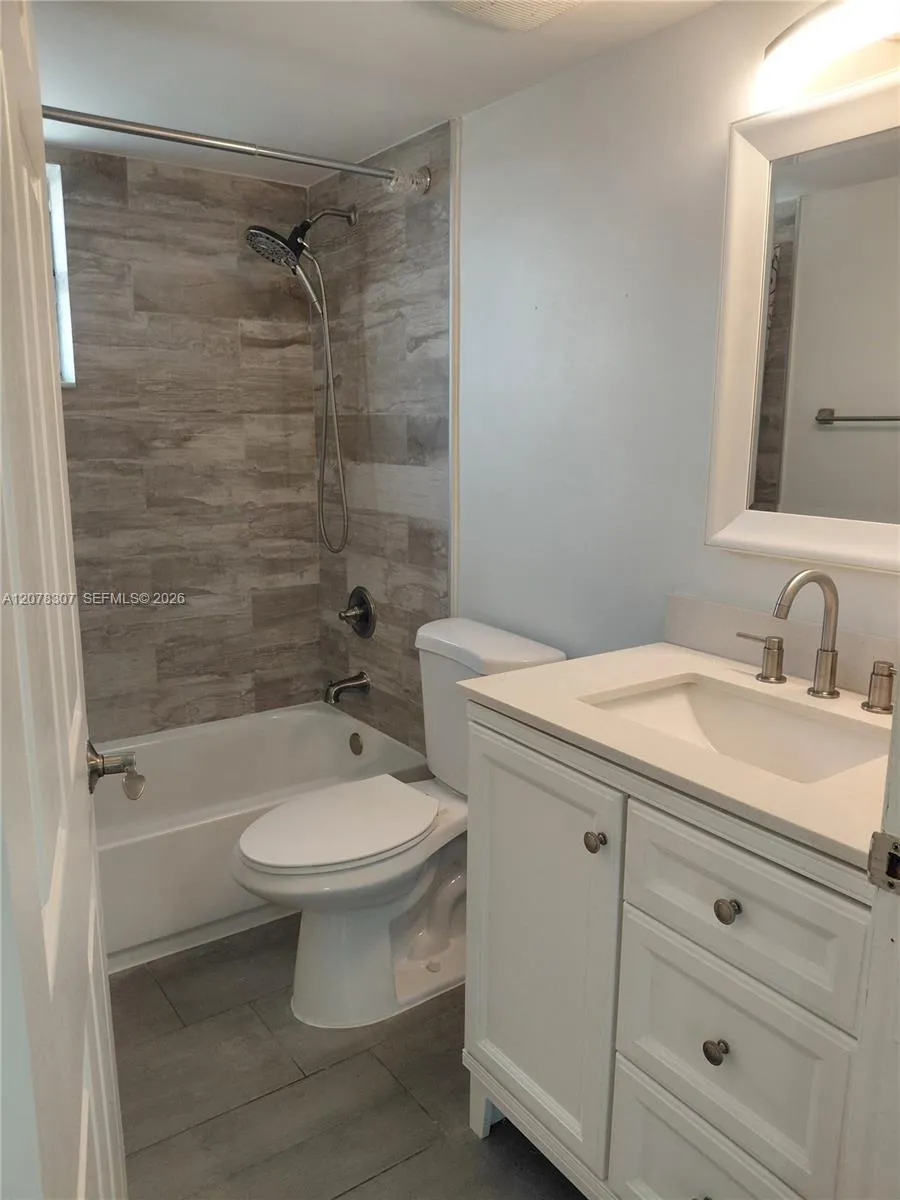 5461 W 24th Ave #67 Hialeah, FL 33016