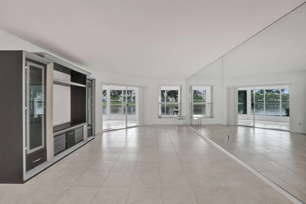 7411 GRANVILLE DRIVE #106 Tamarac, FL 33321