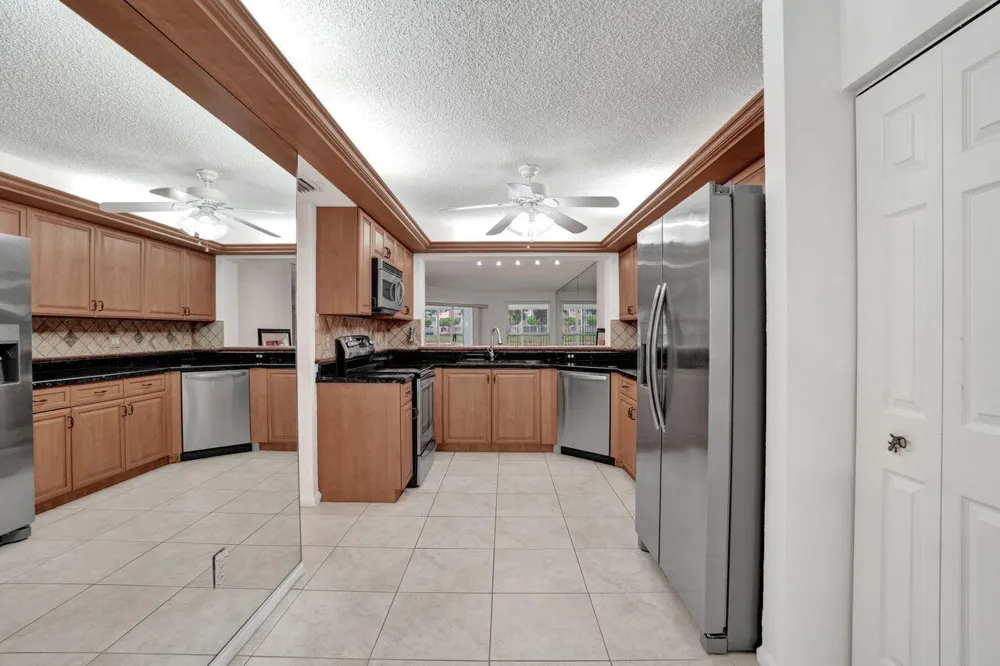 7411 GRANVILLE DRIVE #106 Tamarac, FL 33321
