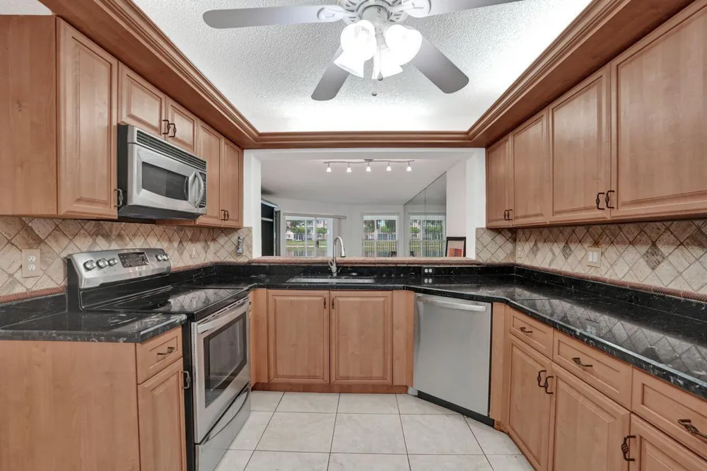 7411 GRANVILLE DRIVE #106 Tamarac, FL 33321